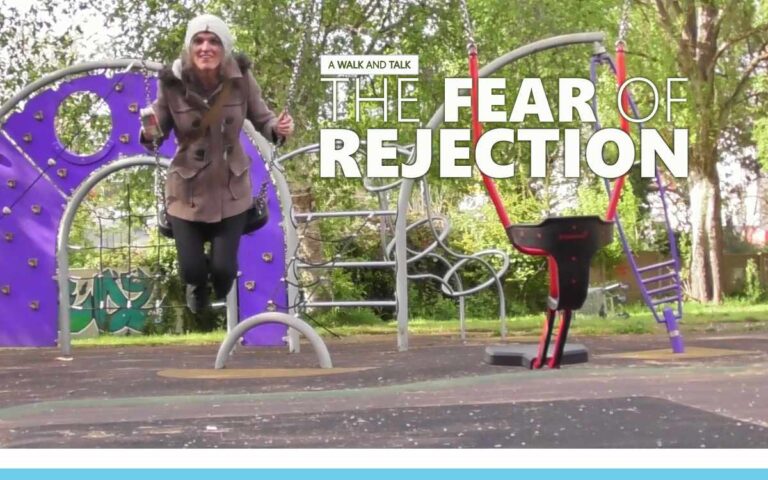The Fear of Rejection : An About The Tings Walk and Talk Episode 214 of the So Free Art Podcast, with Artist Sophie Lawson